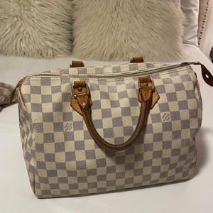 100% Authentic White Louis Vuitton Speedy 30 Handbag